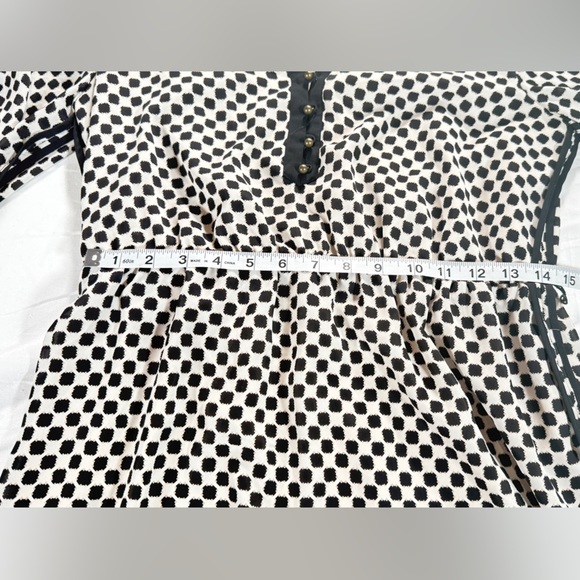 Banana Republic Elegant Black and White Dress. Size 10 petite - Picture 5 of 6